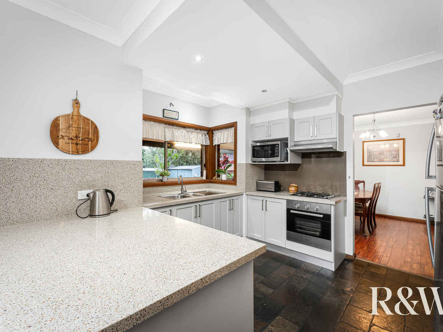 16 Fallon Close Quakers Hill