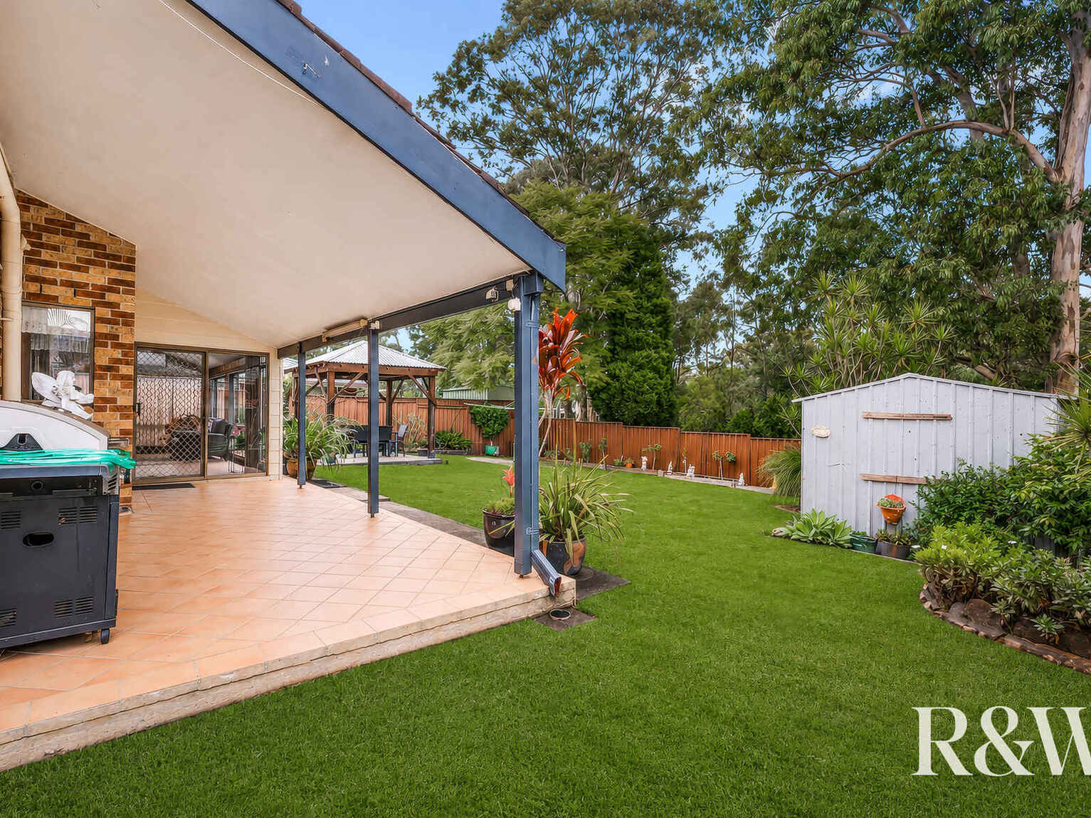 16 Fallon Close Quakers Hill
