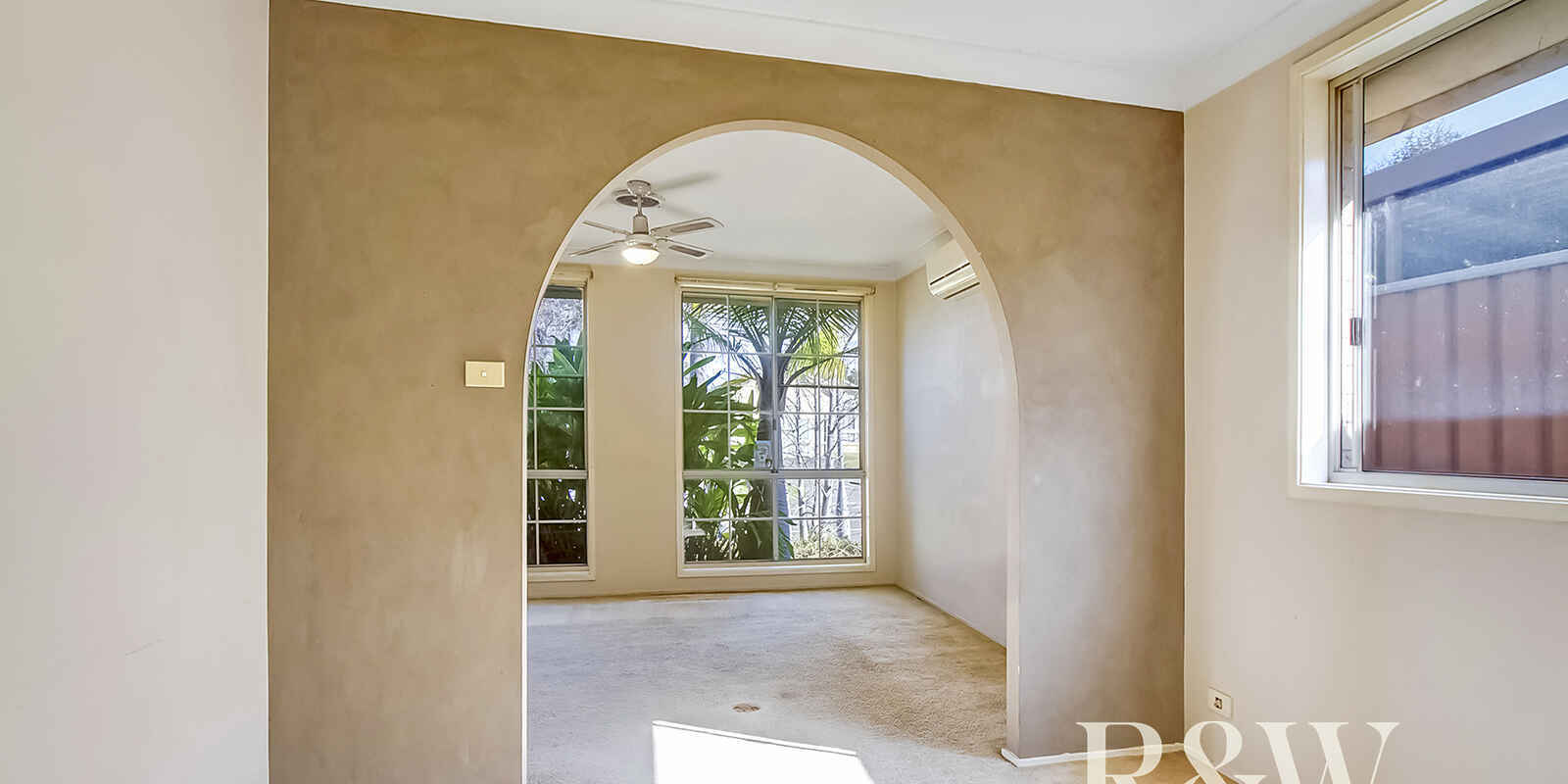 107 Buckwell Drive Hassall Grove