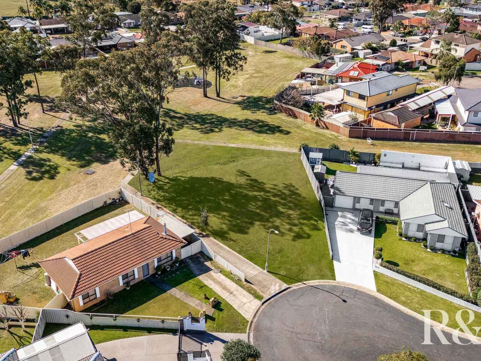 26 Trent Place Hassall Grove