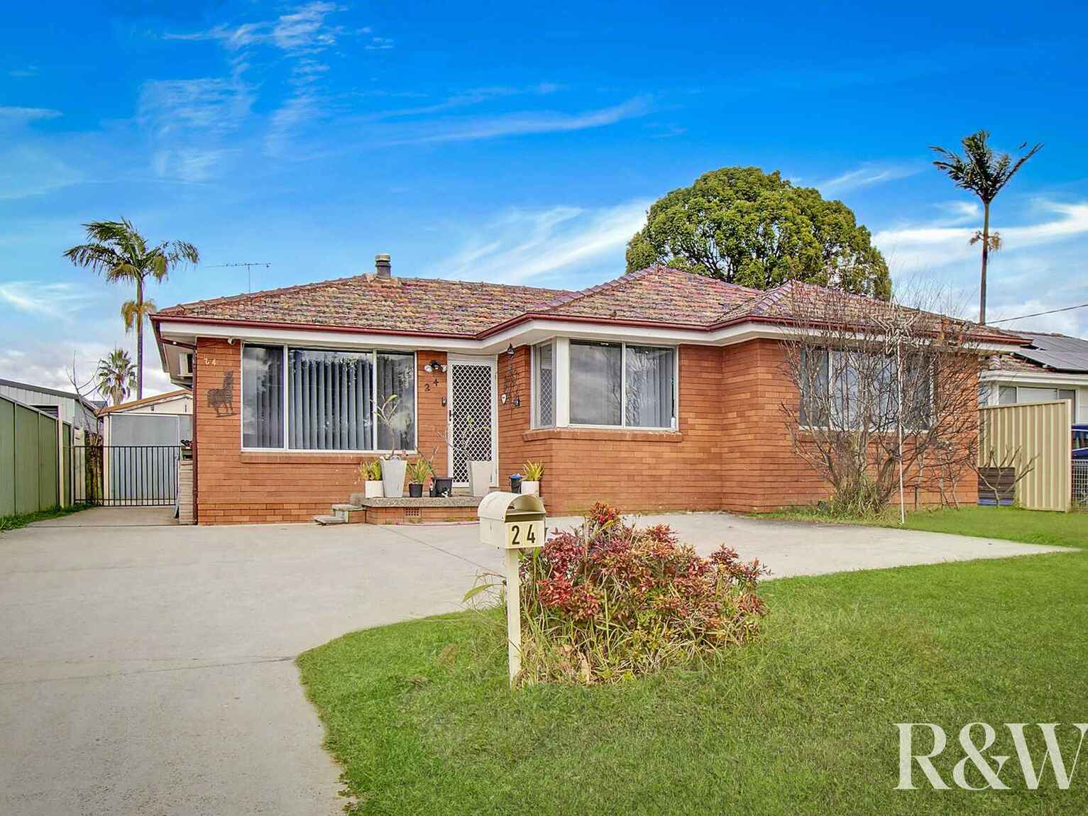 24 Woodview Road Oxley Park
