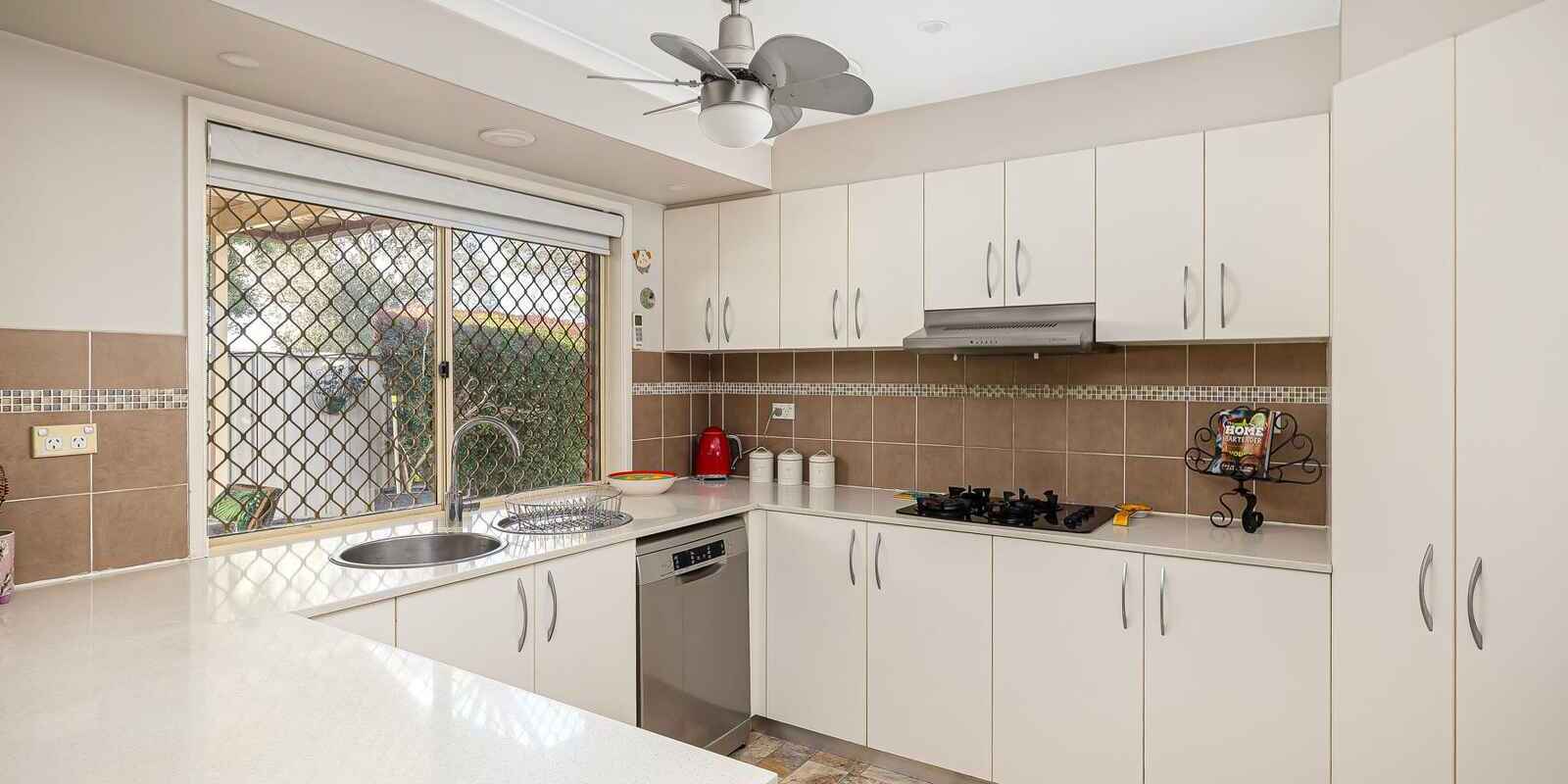 29 Sauterne Crescent Minchinbury 29 Sauterne Crescent Minchinbury