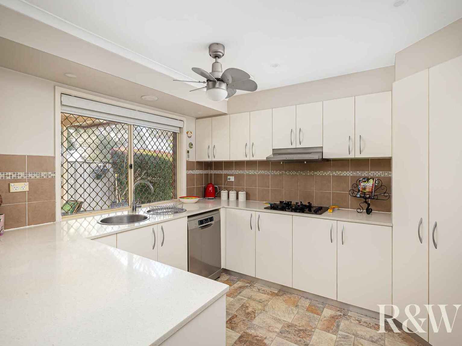 29 Sauterne Crescent Minchinbury 29 Sauterne Crescent Minchinbury