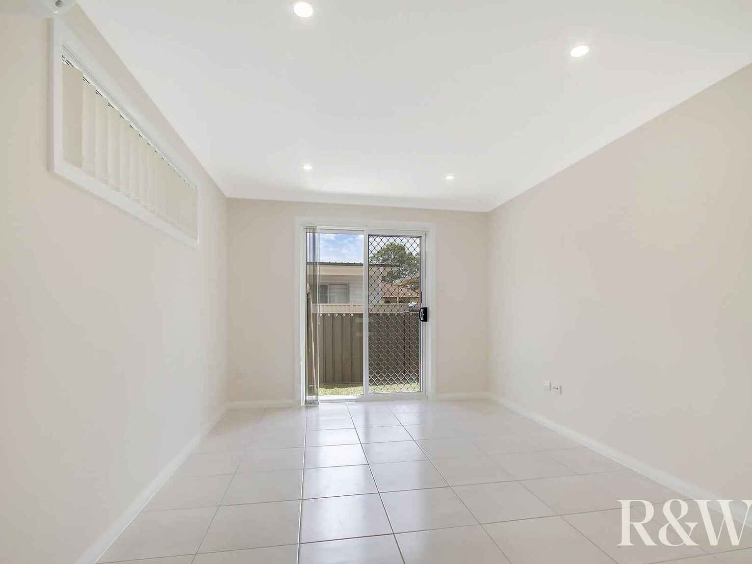 13a Cumbernauld Crescent Dharruk