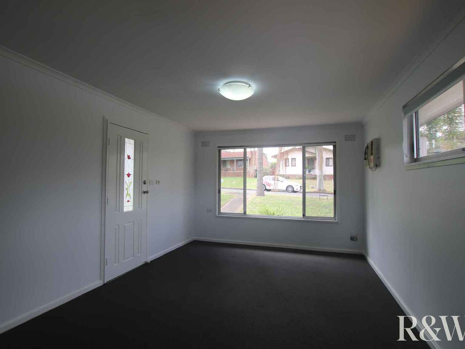 4 Melkarth Place Doonside