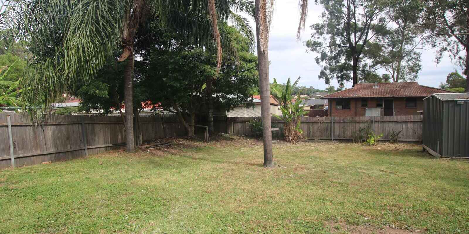 4 Melkarth Place Doonside