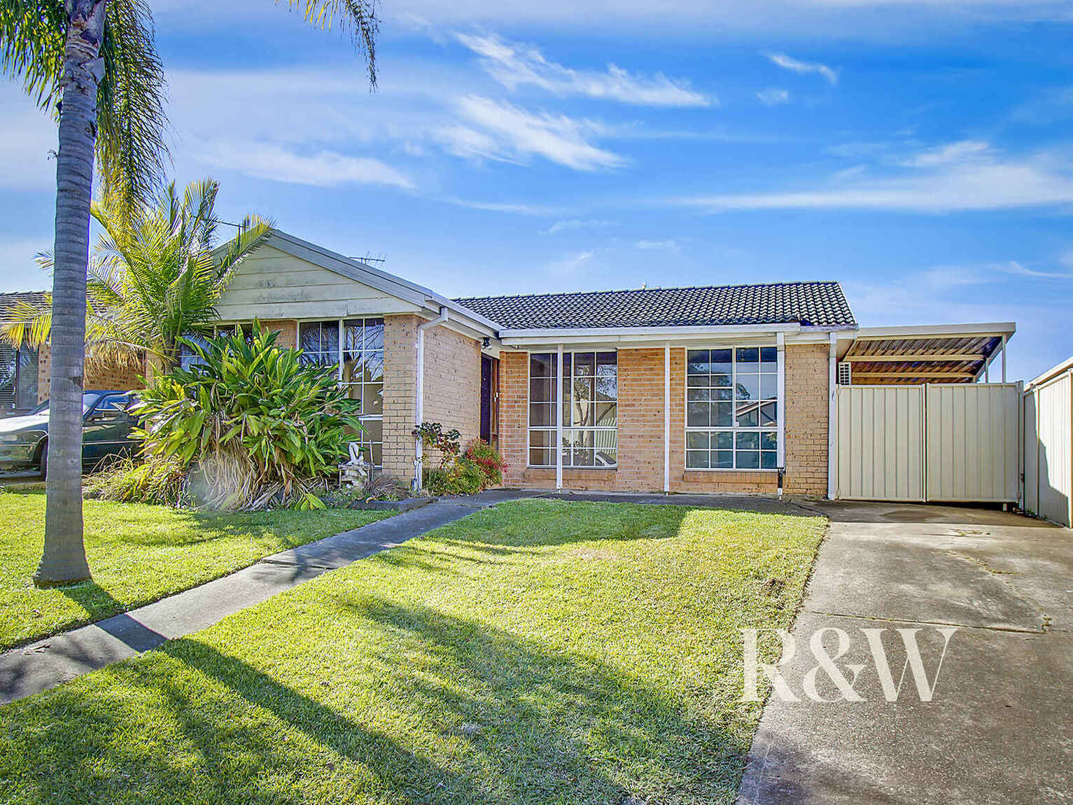 107 Buckwell Drive Hassall Grove