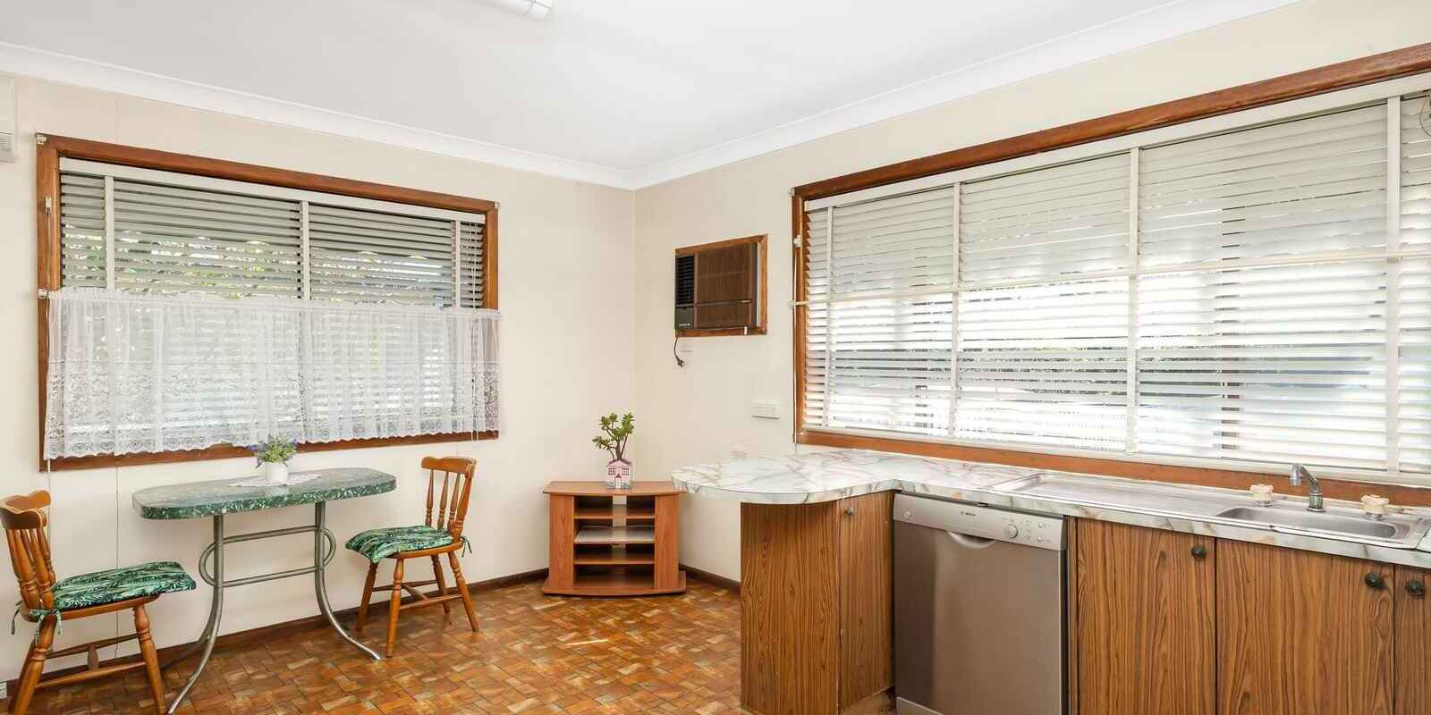 10 Rabaul Avenue Whalan