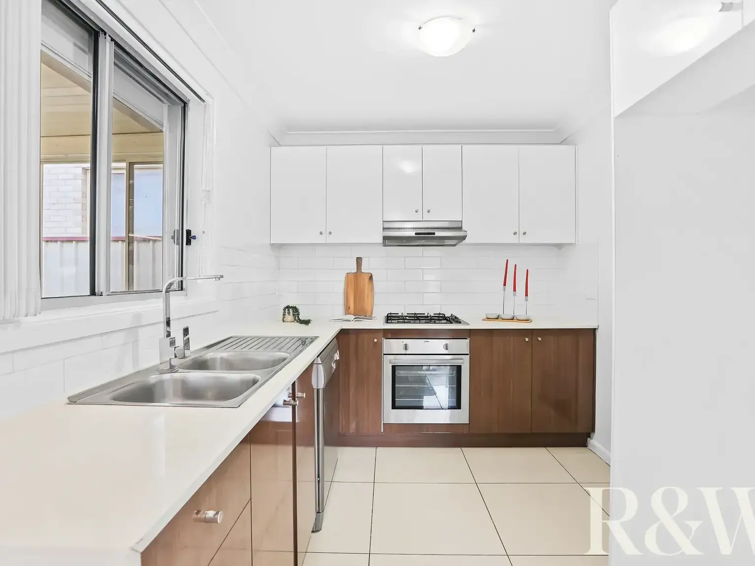 8 Theodore Place Rooty Hill