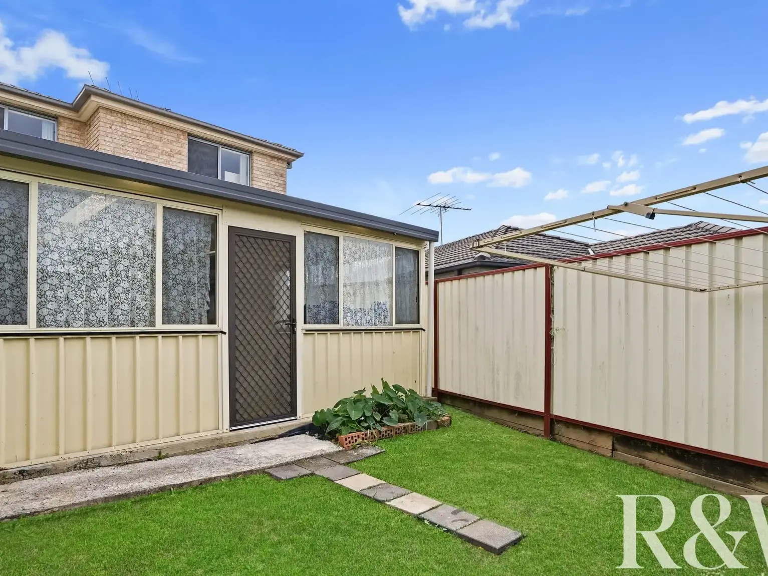8 Theodore Place Rooty Hill