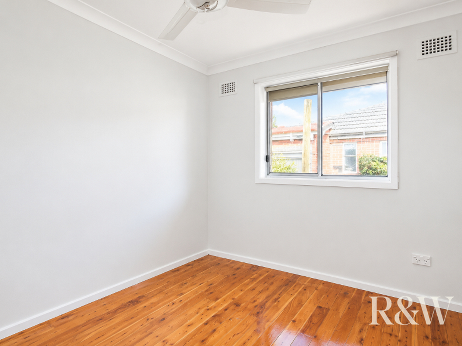 25 Sheba Crescent South Penrith