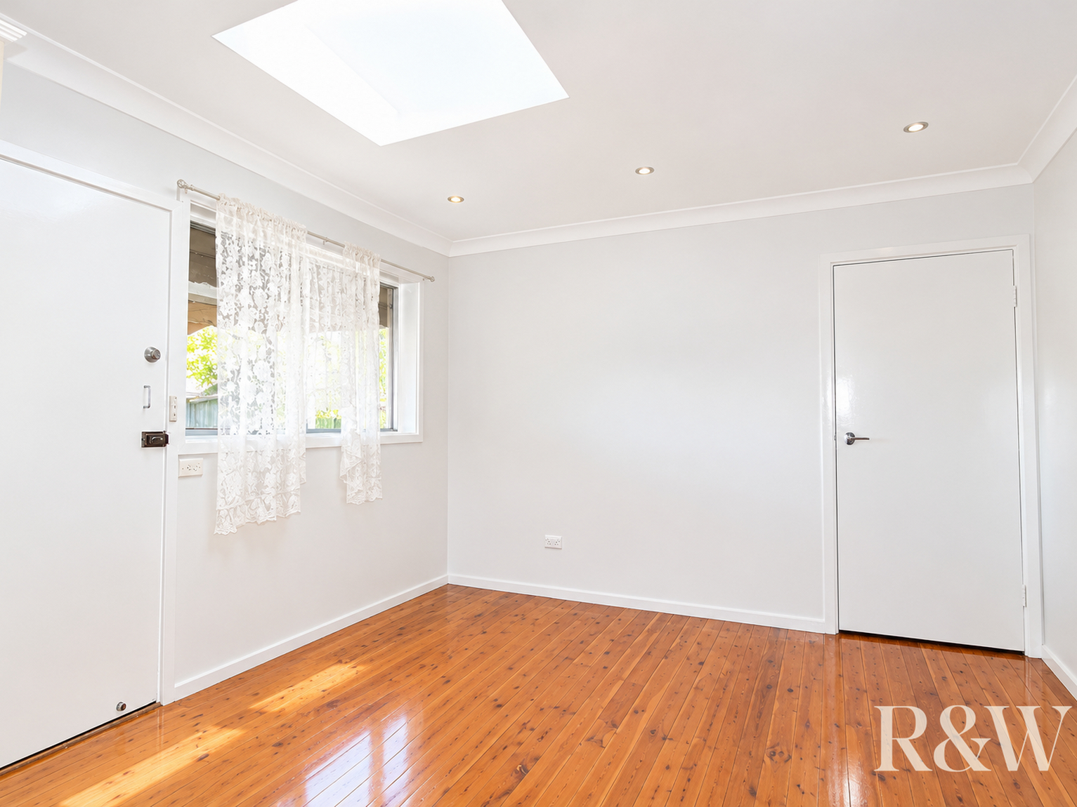 25 Sheba Crescent South Penrith