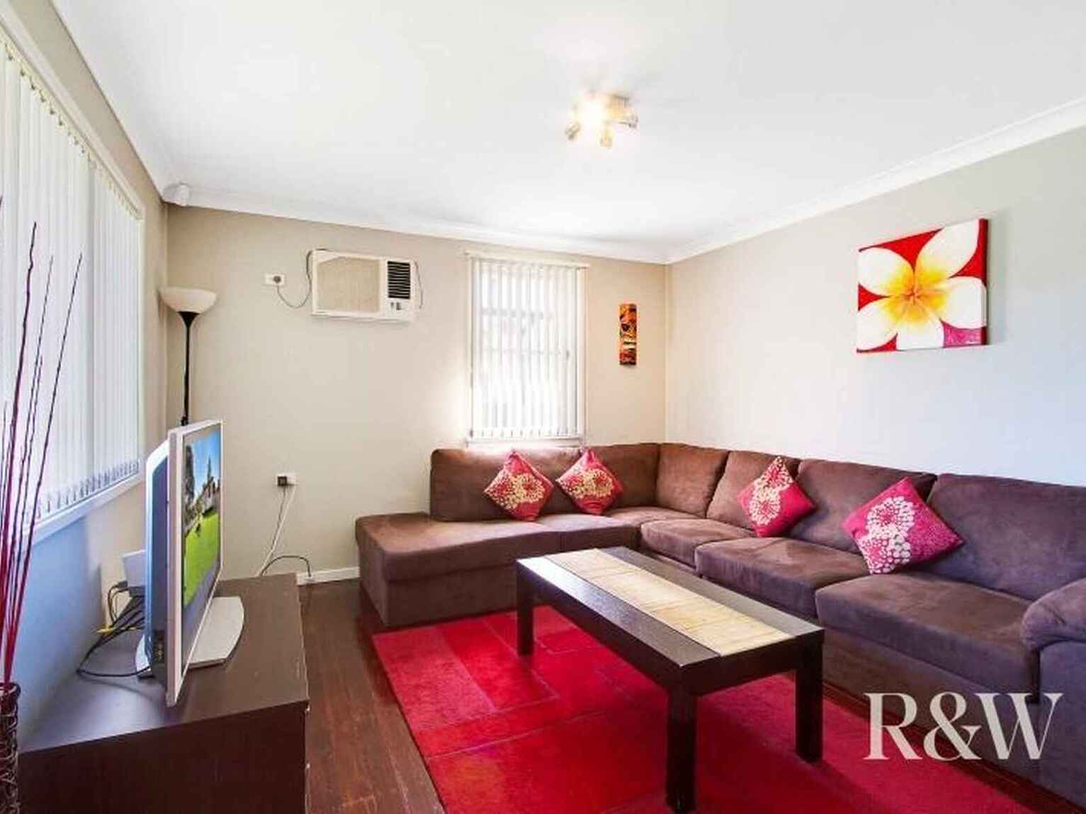 7 Luzon Avenue Lethbridge Park