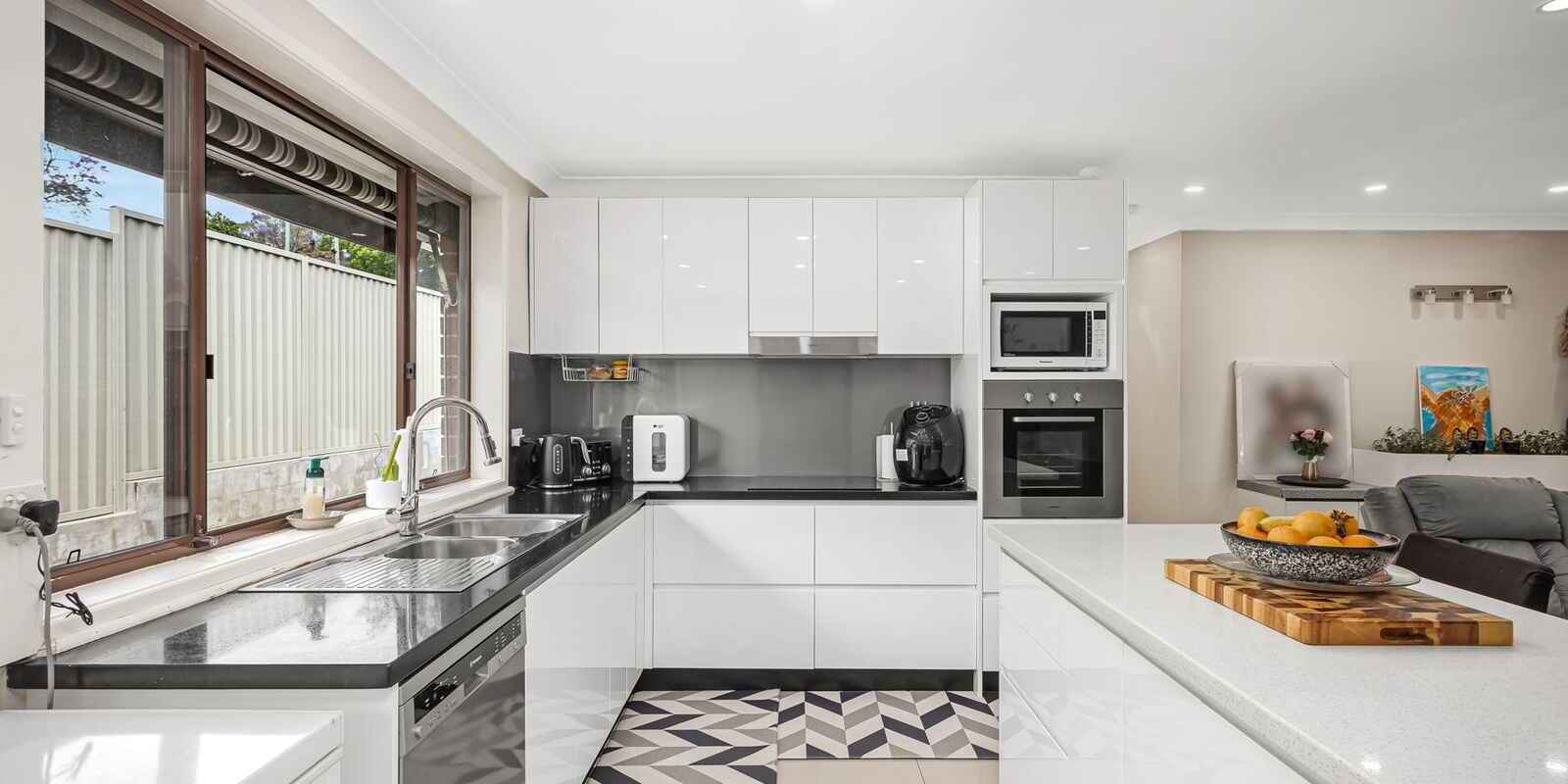 18 Doctor Lawson Place Rooty Hill 18 Doctor Lawson Place Rooty Hill