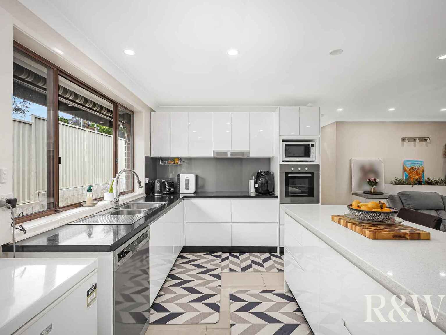 18 Doctor Lawson Place Rooty Hill 18 Doctor Lawson Place Rooty Hill